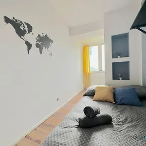  Kwatera prywatna World